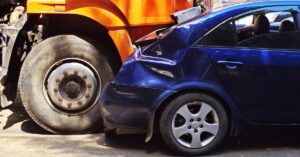 How Quickly Should You Contact Truck Wreck Attorneys After an Accident?